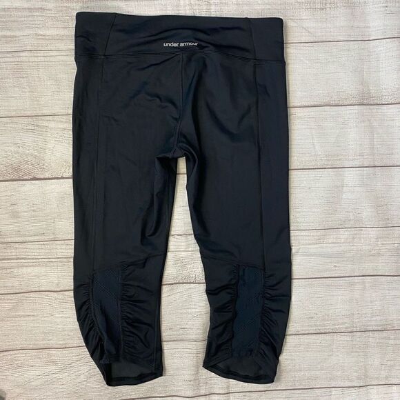 Under Armour women’s M heat gear pull on  compression leggings black capris - Picture 9 of 9